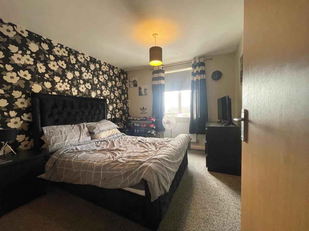 Greenbrook Road, Burnley photo 5