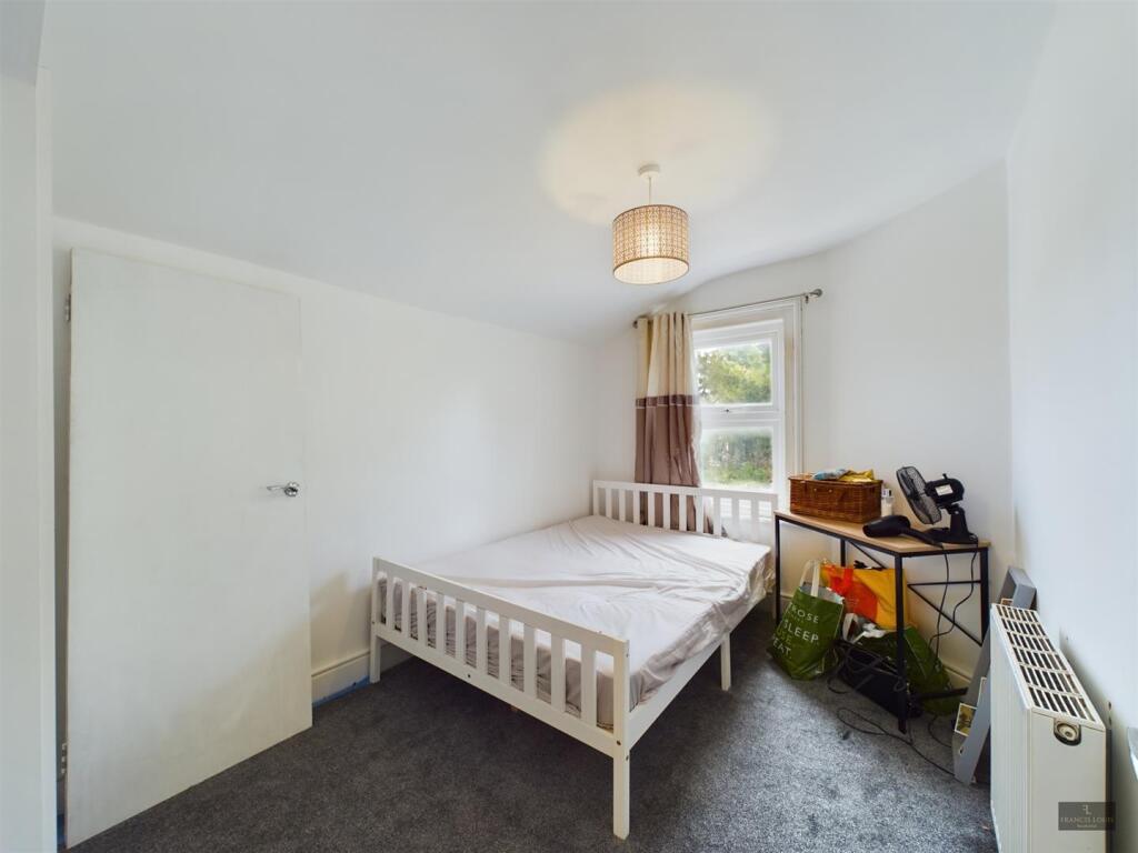 House in Exeter - View 4