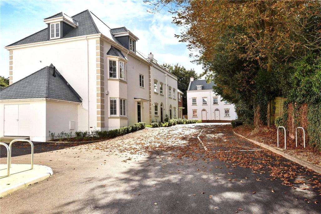 Main image of property: Edison Place, 18 Winchester Road, Basingstoke, Hampshire, RG21