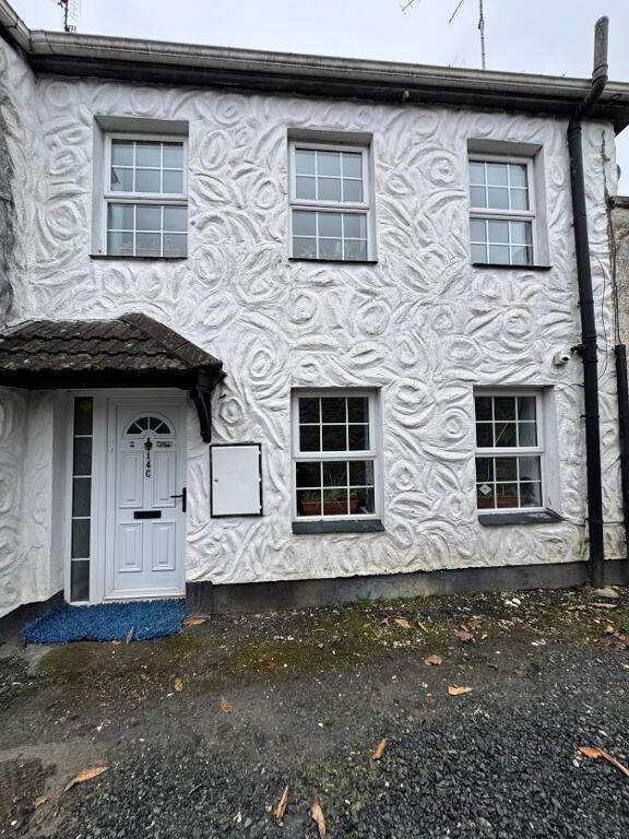 Main image of property: 14c O Neill Street, Carrickmacross