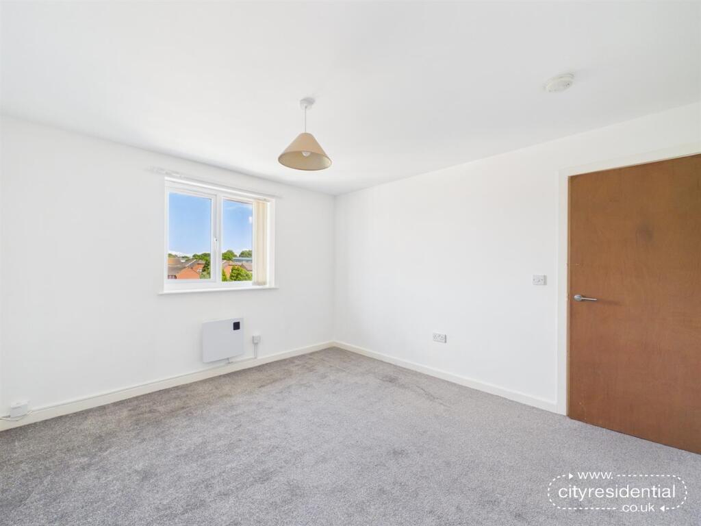 Apartment in Liverpool, Vauxhall - View 5