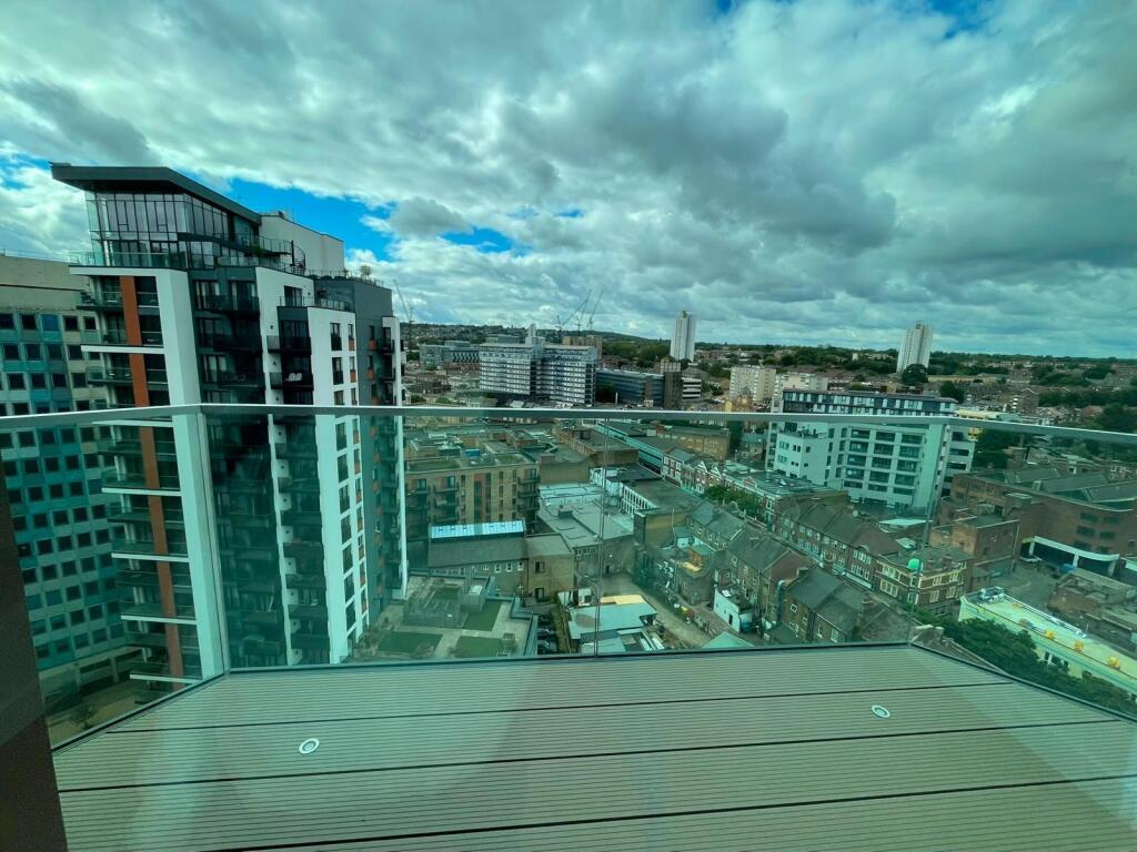Apartment in London - View 4