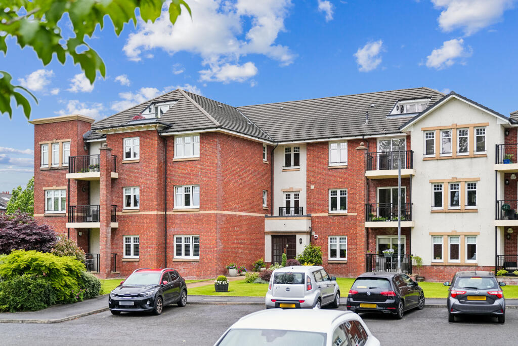 Main image of property: 1F Hazelden Park, Muirend, Glasgow, G44
