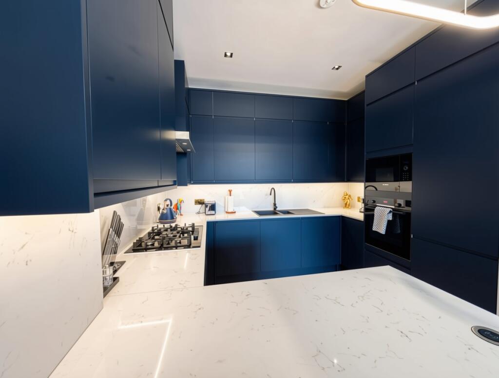 Apartment in London - View 4