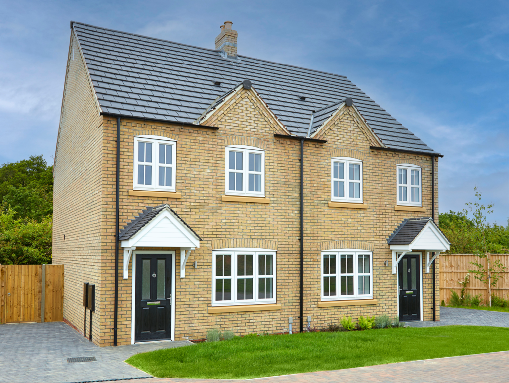 Main image of property: The Roxby, Kings Fold, Barnes Way, Kingswood, Hull, HU7 3QJ