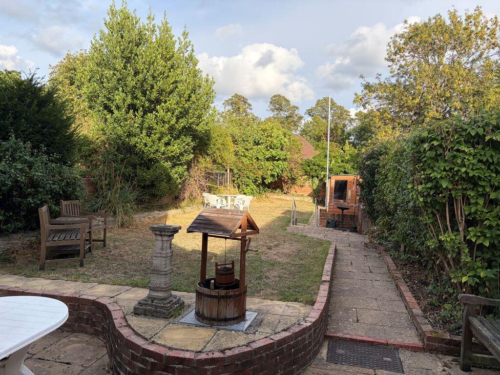 House in Dartford - View 4