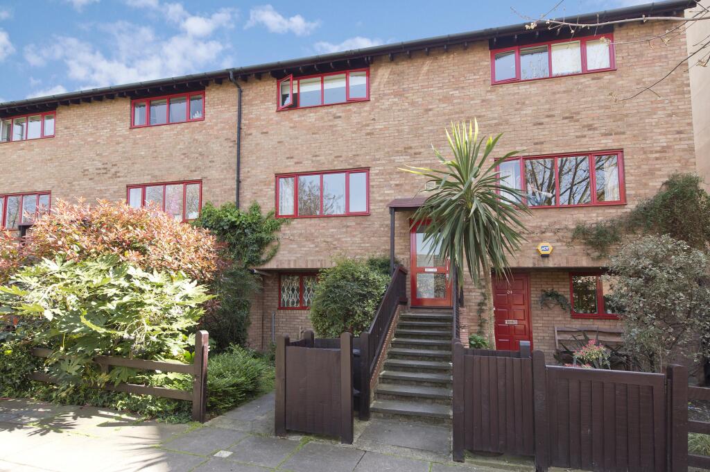 Main image of property: Wesley Square, London, W11