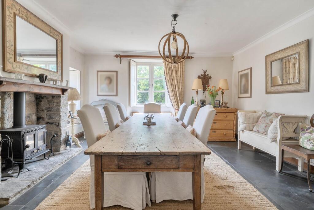 House in Taunton - View 2