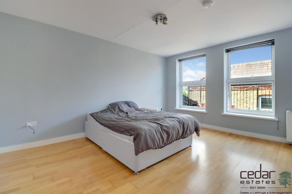 3 bedroom flat for rent