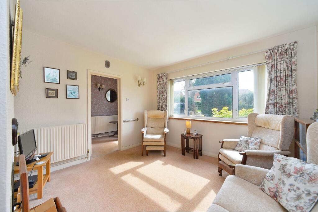 House in Waverley, Cranleigh - View 4