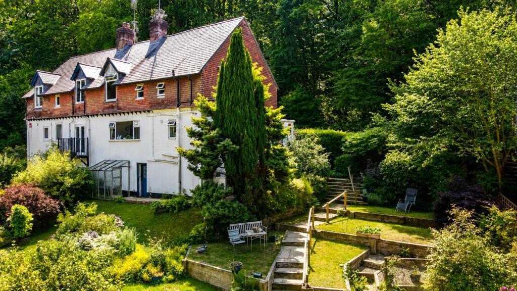 Main image of property: Whitmore Vale Road, Grayshott, Hindhead, Hampshire, GU26