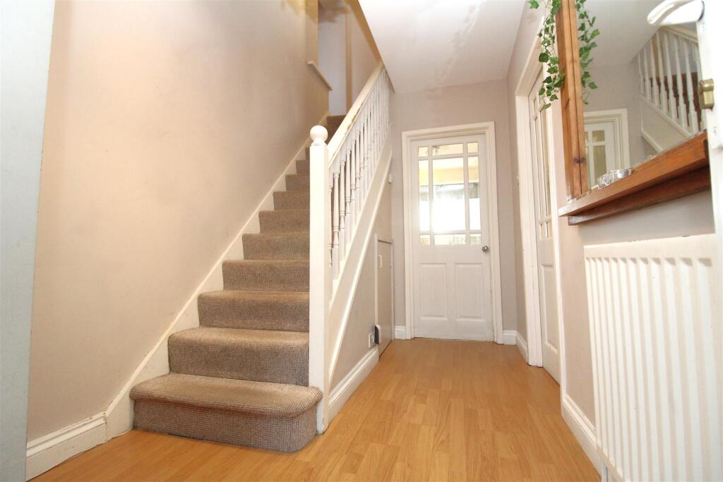 Woodburn Drive, Whitley Bay photo 2