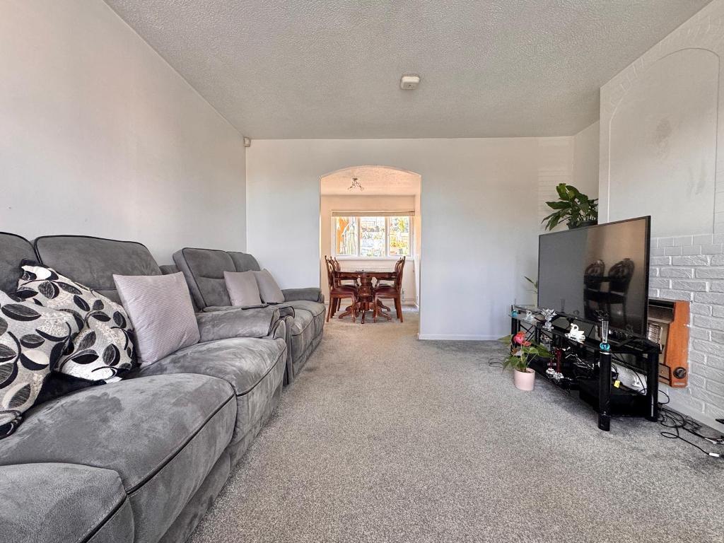 Additional image 13 of St Christopher's Close, West Bromwich, West Midlands, B70 6TY