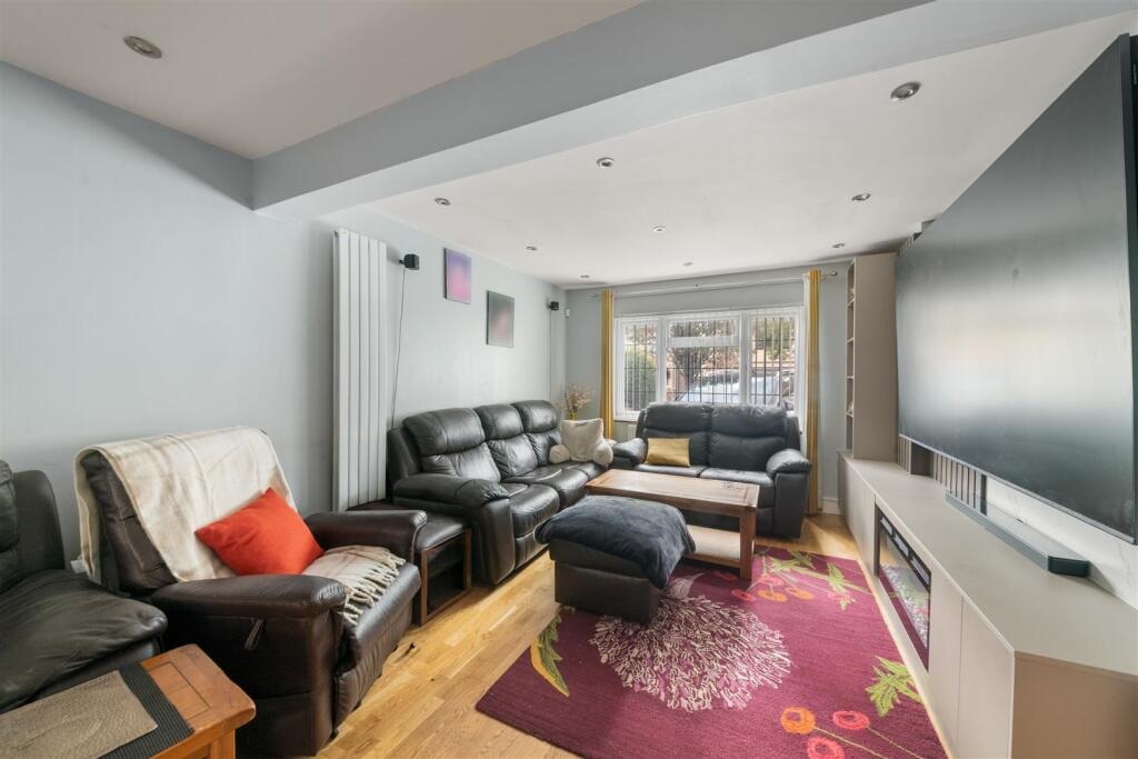 House in London - View 4