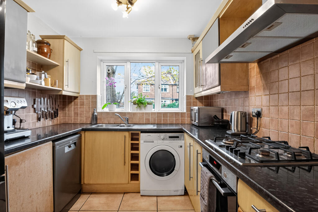 Athol Road, Manchester, M16 photo 4