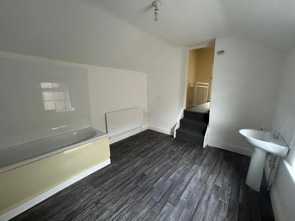 House in Swansea - View 5