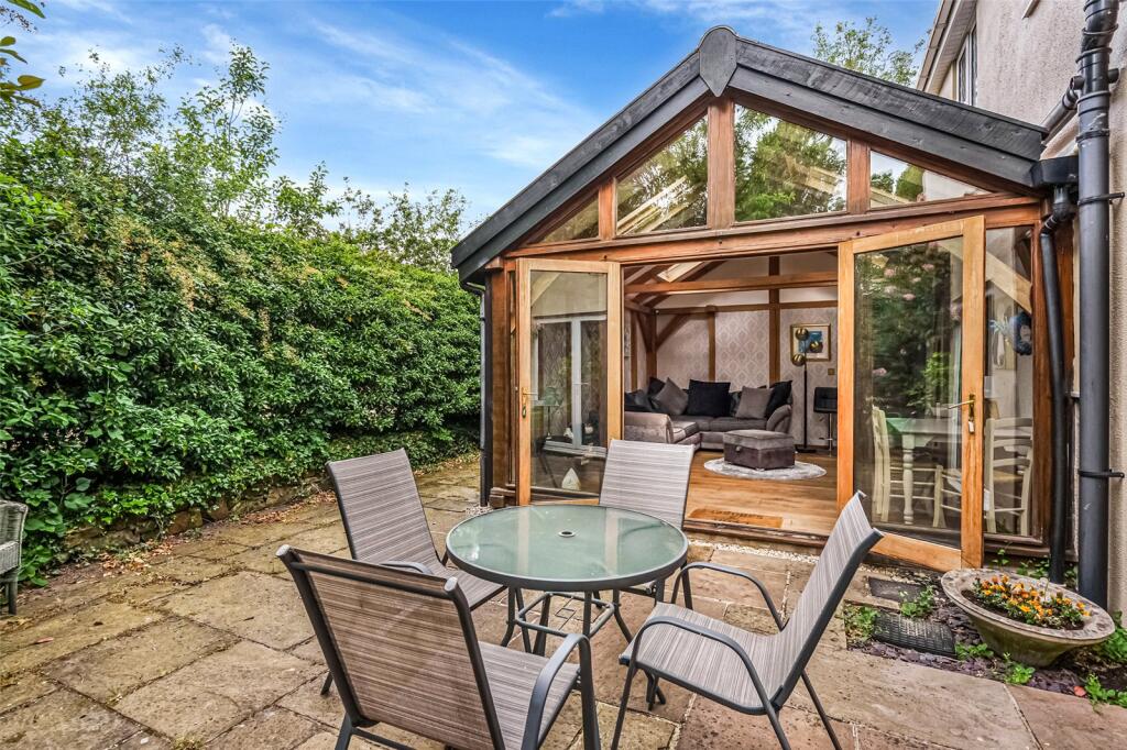 House in Babergh, Cross Green, Cockfield - More