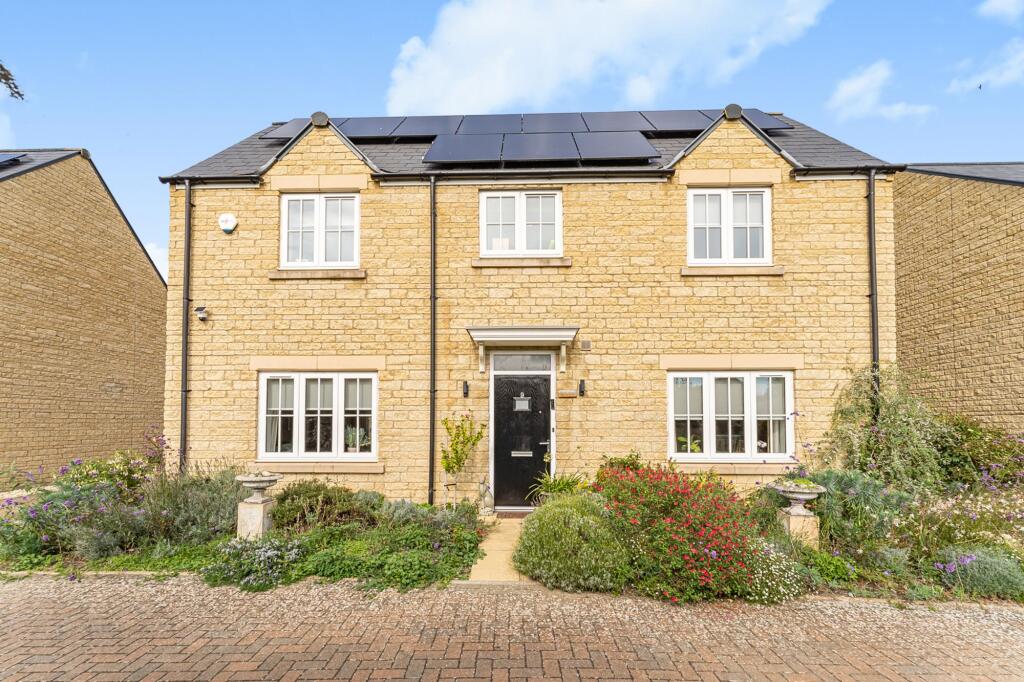 House in West Oxfordshire, Bampton - View 2