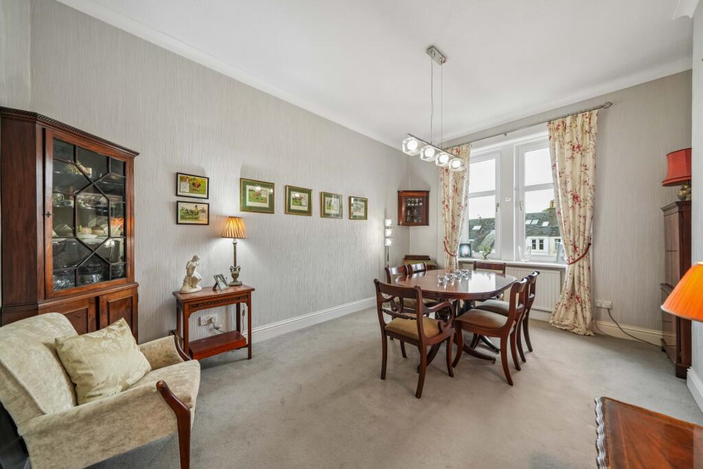 House in Glasgow - More