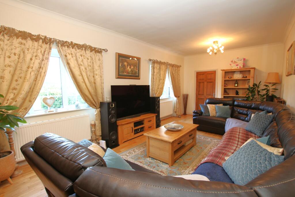 Station Road, Thorpe-on-the-Hill, LN6 photo 4