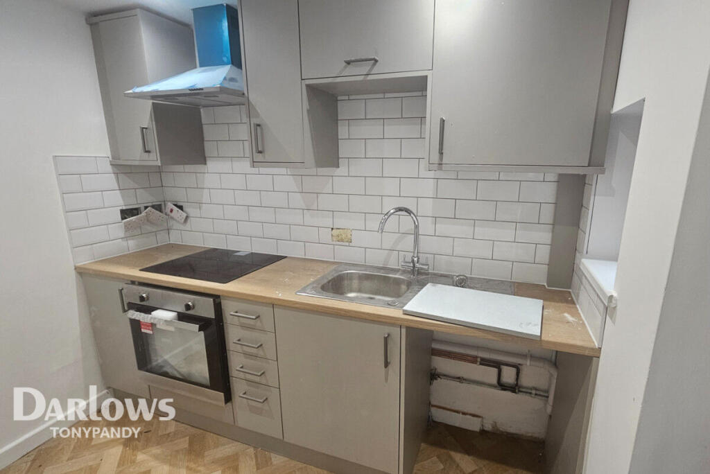 Main image of property: High street, Ferndale CF43