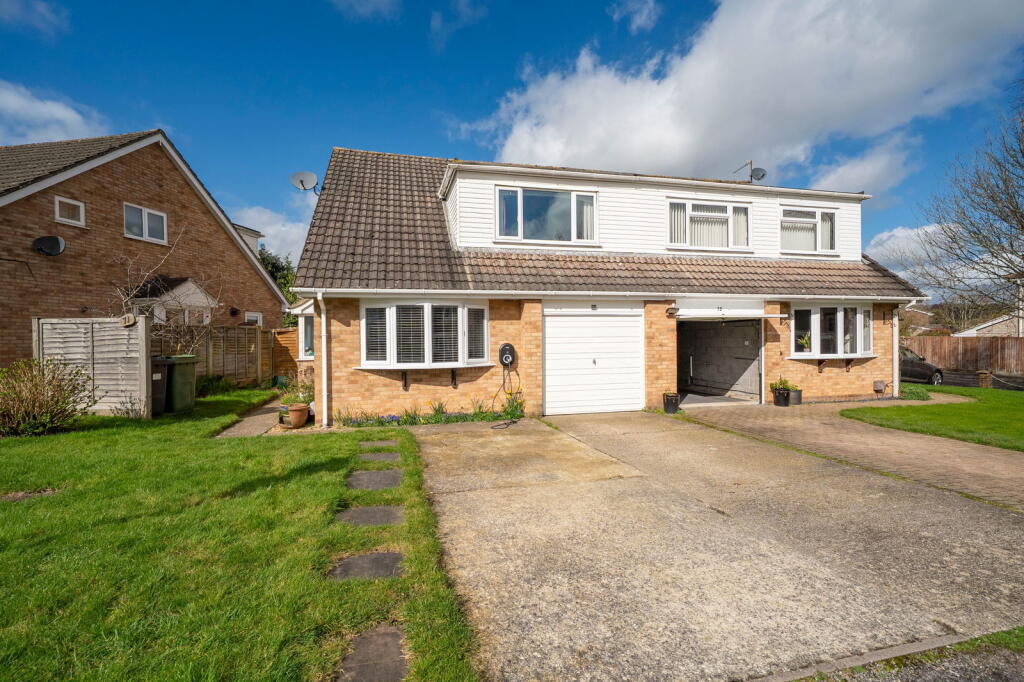 Main image of property: Lightsfield, Oakley, Basingstoke, RG23 7BY