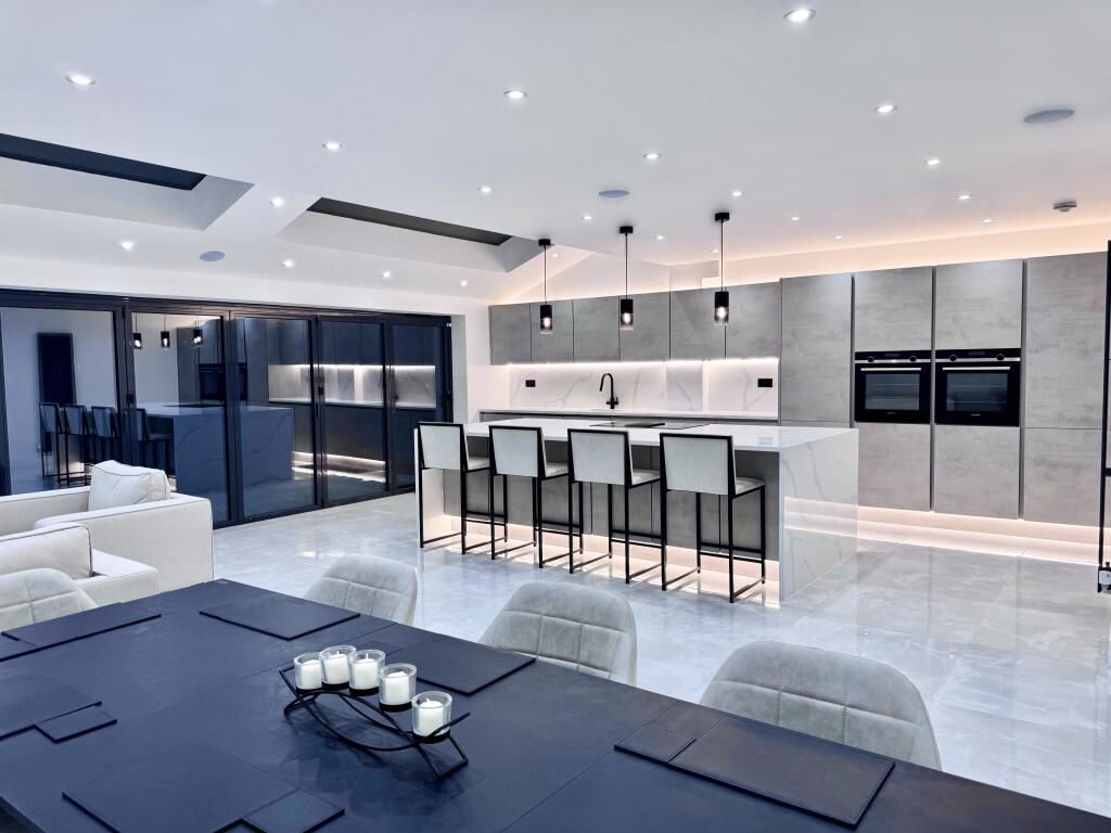 Main image of property: Helena Road, London