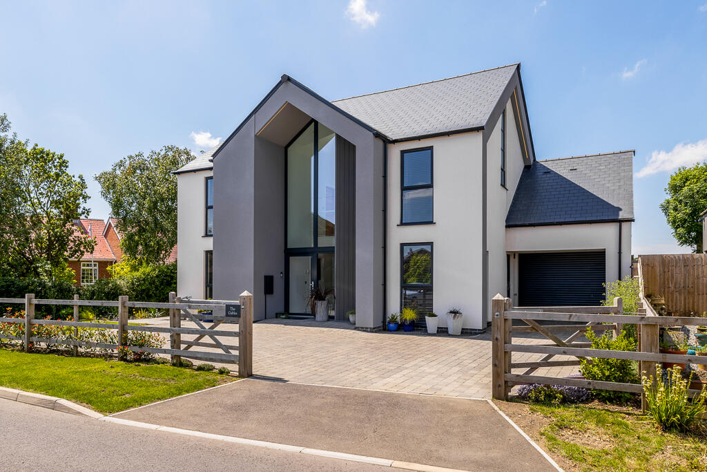 Main image of property: Fen Road, Stickford, Lincolnshire, PE22 8EX