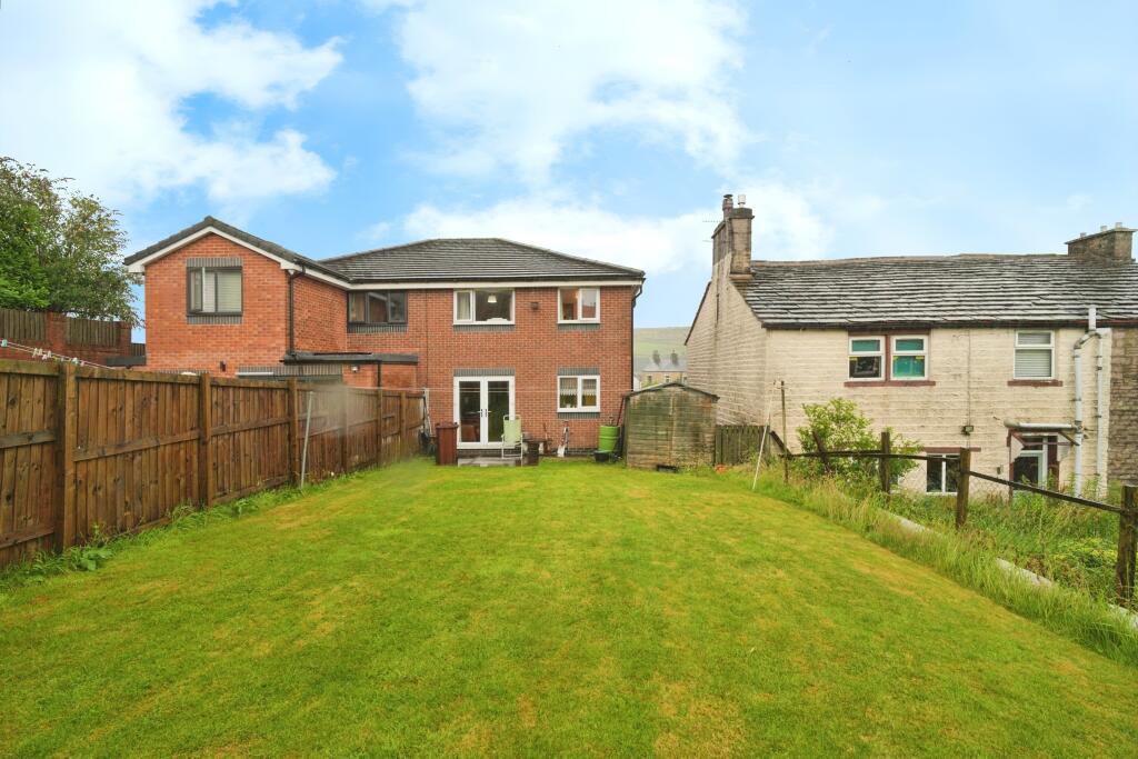 House in Rossendale, Lancashire - View 3