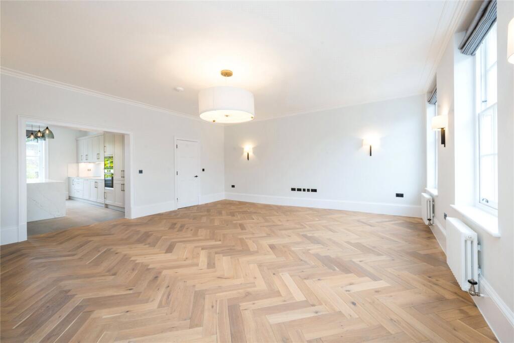 Apartment in London, St Giles, Bloomsbury - More