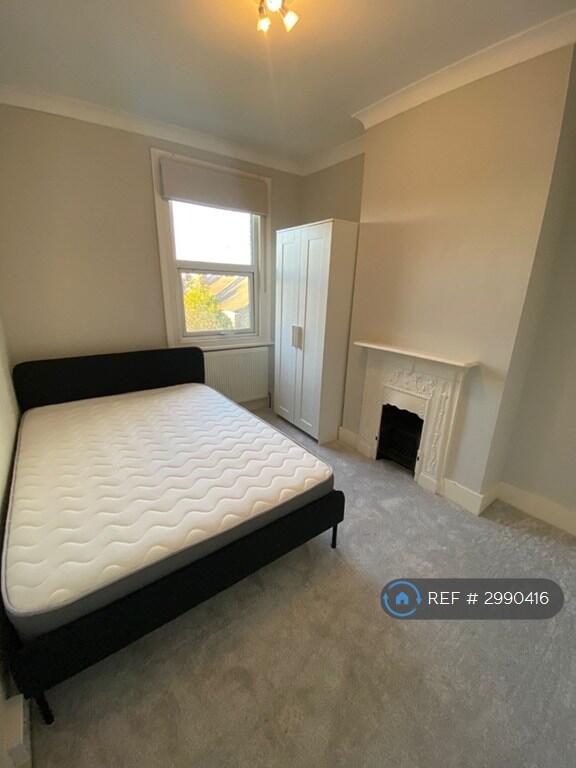 House in London, Royal Borough of Greenwich - View 5