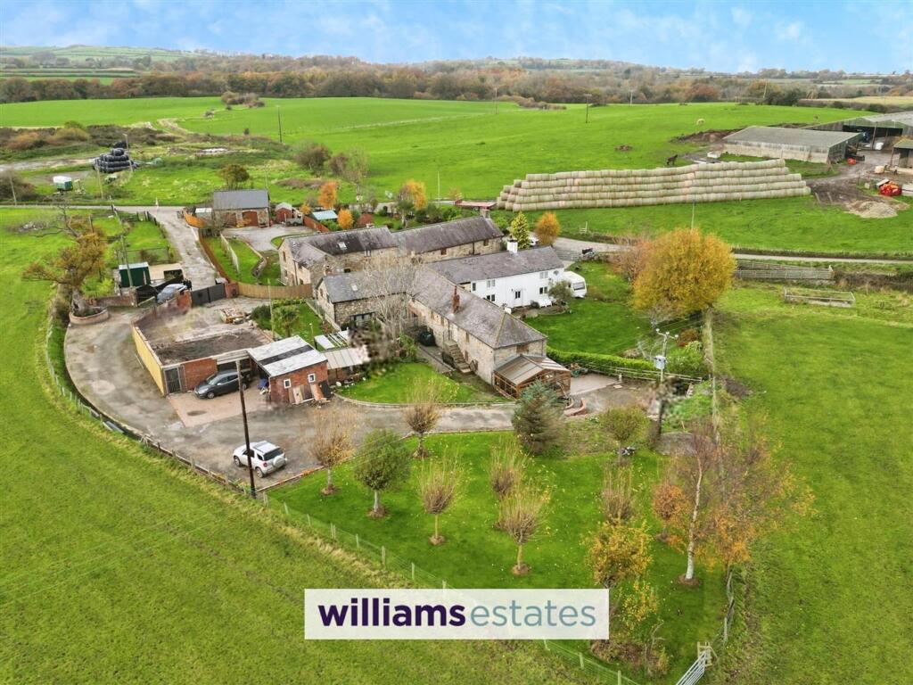 2-bed house on Trelogan, Holywell, CH8, £399,000