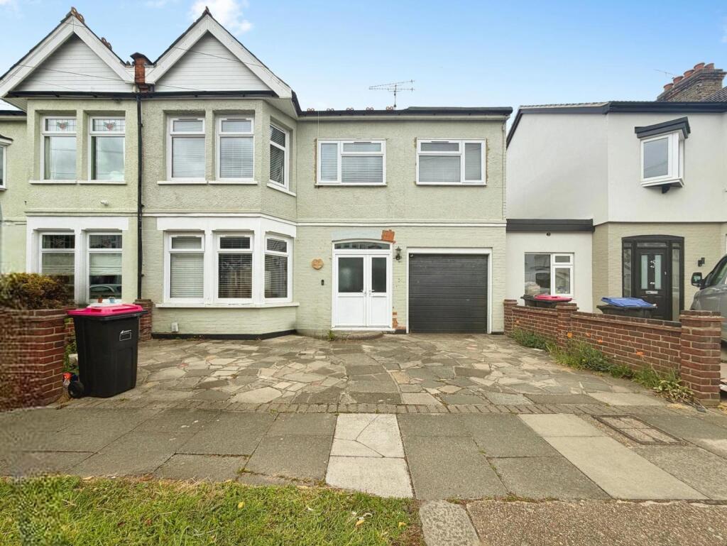 Main image of property: Edith Road, Southend-on-Sea, Essex