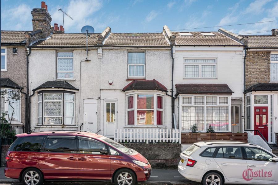 Main image of property: Tottenhall Road, Palmers Green, N13