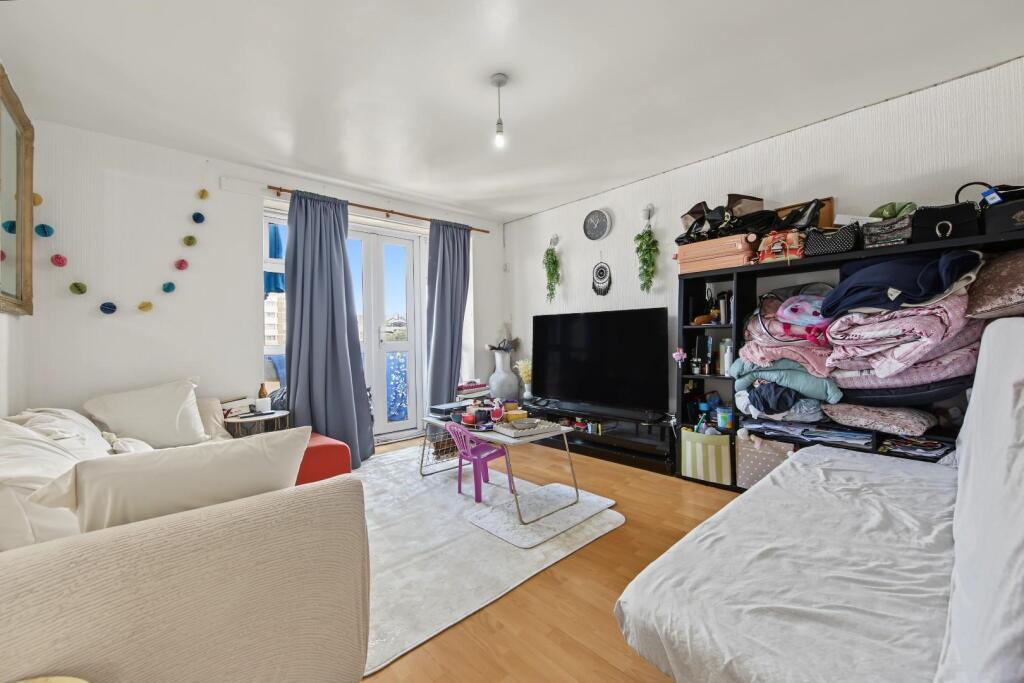 Main image of property: Howard Road, London, N16