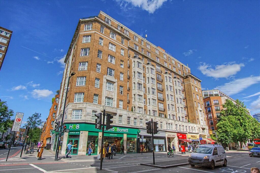 Apartment in London, Paddington - View 2