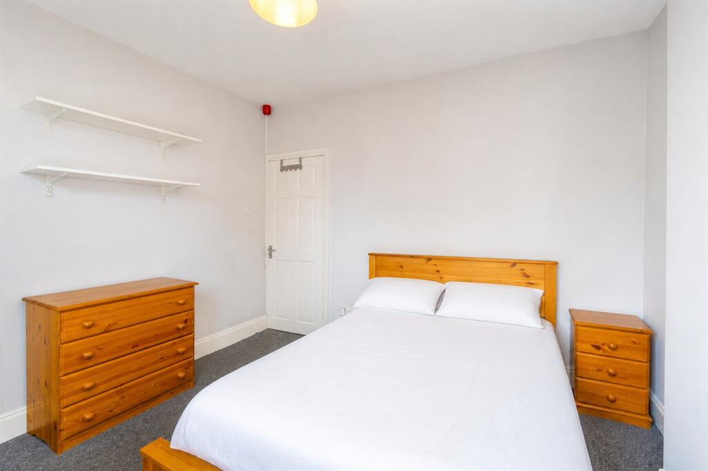 4 bedroom house for rent
