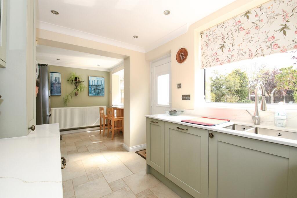 House in Huntingdonshire, Yaxley - View 4