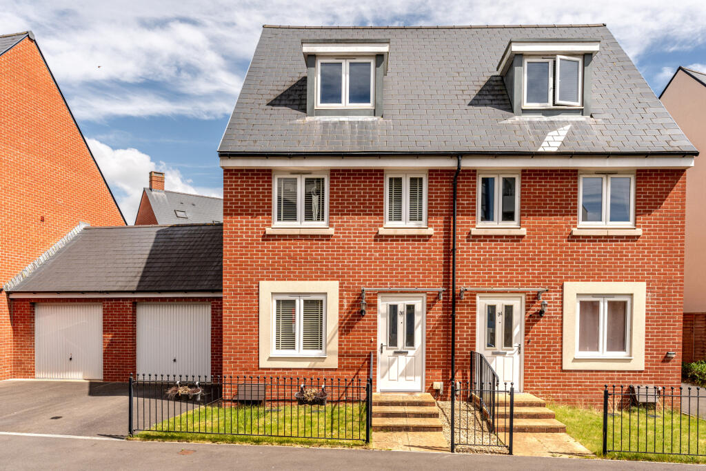 House in Bristol, Scholar's Chase, Stoke Park and Cheswick - View 2
