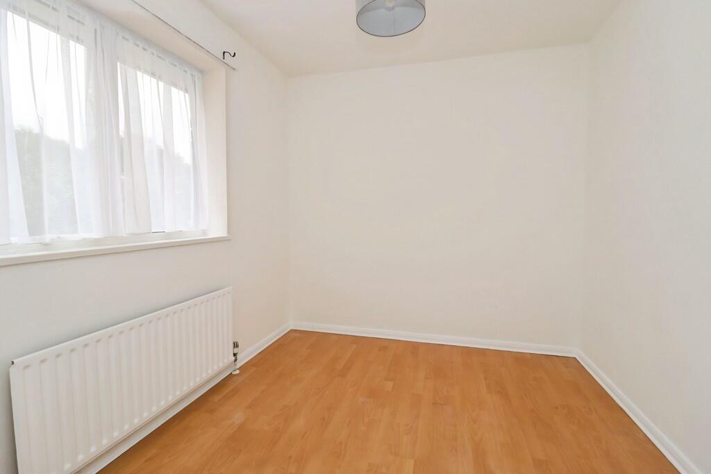 House in West Lindsey, Caistor TC - More