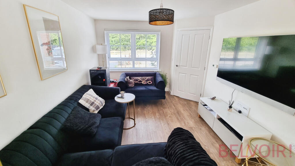 House in Northampton, Wellingborough - View 5