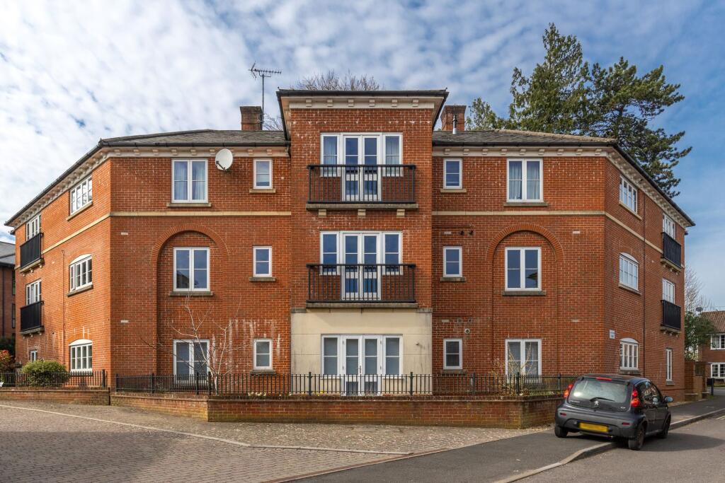 Main image of property: Marnhull Rise, Winchester, SO22