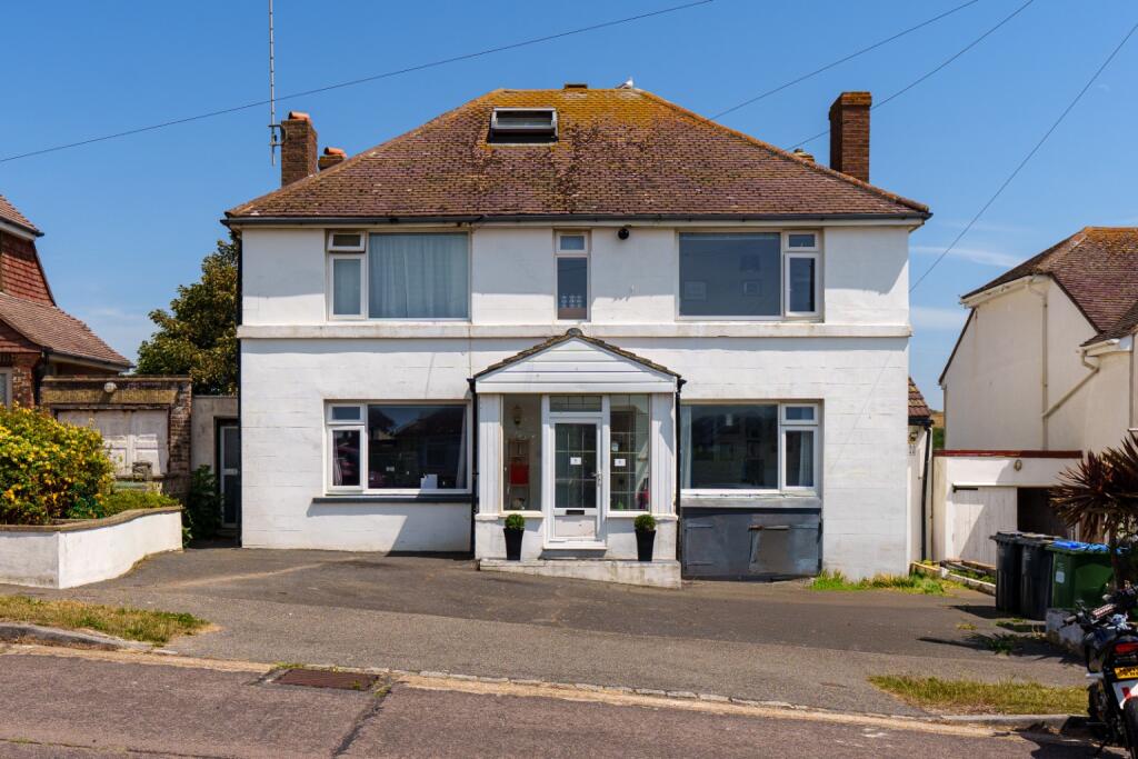 Ardingly Road, Saltdean, Brighton photo 2