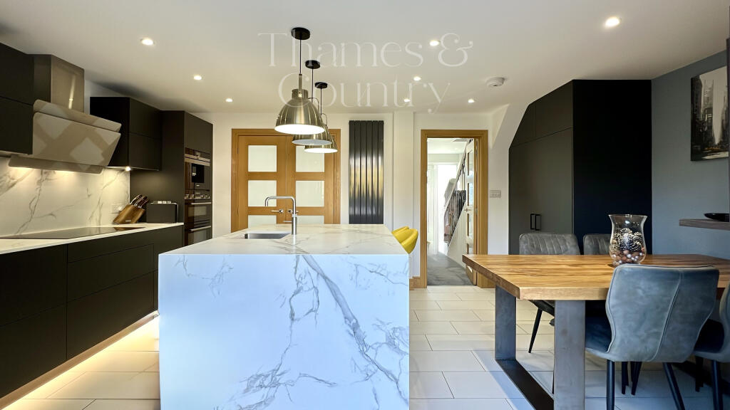 Main image of property: The Rise, High Wycombe, Buckinghamshire