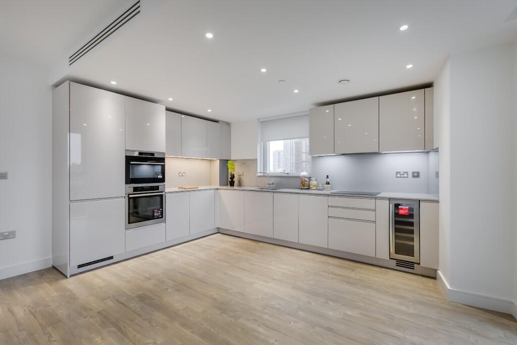 Main image of property: Wandsworth Road, London, SW8