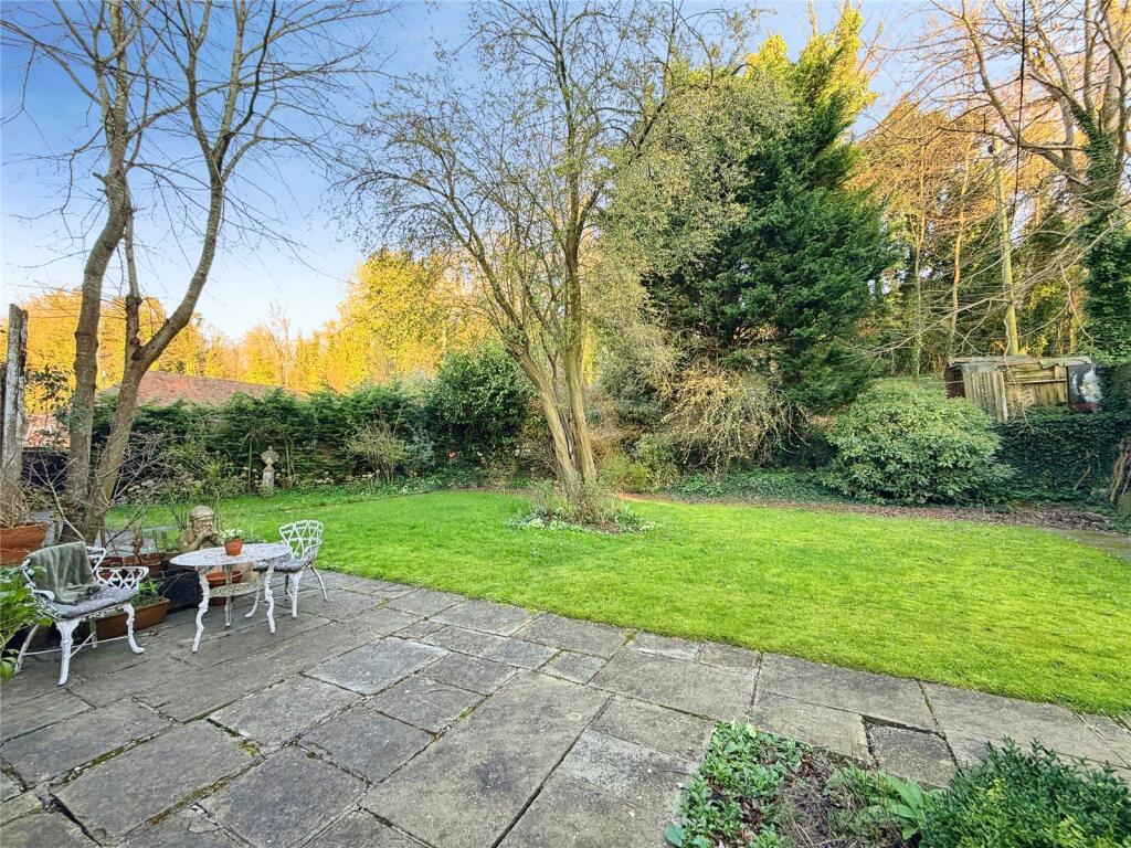 Property photo 8