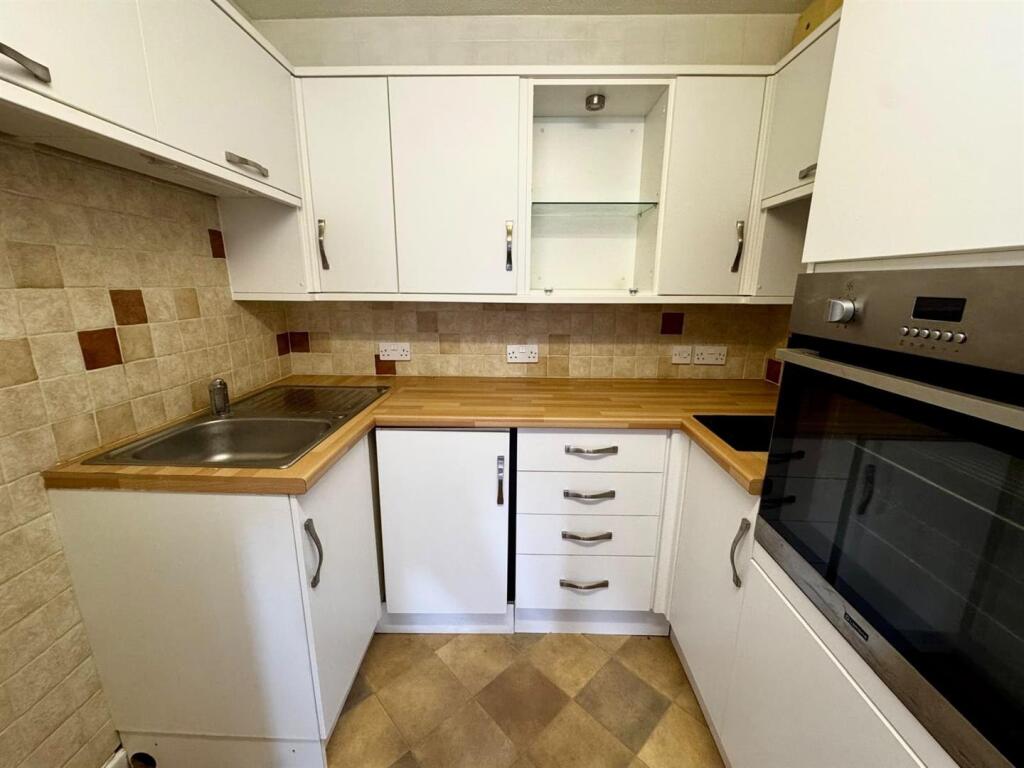 House in New Forest, Hythe and Dibden - View 2
