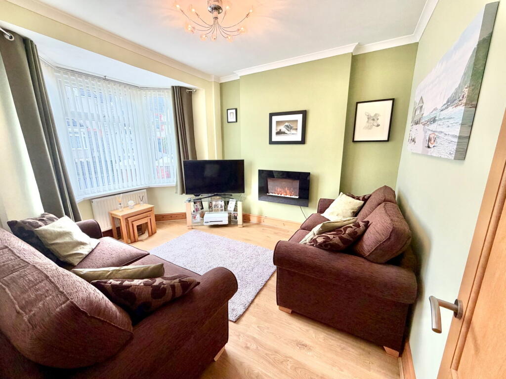 House in Cardiff, Pyle - View 2