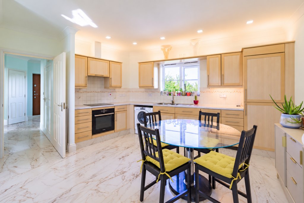 Main image of property: Windermere Avenue, Purfleet, RM19 1QN