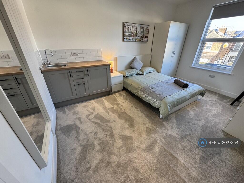 Main image of property: North End Avenue, Portsmouth, PO2